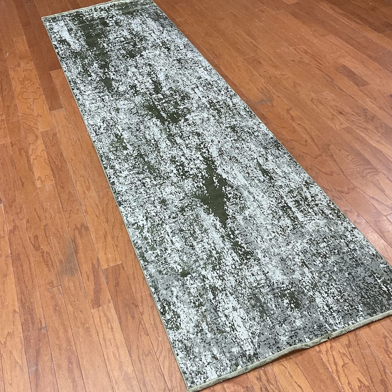 HERAT ORIENTAL Turkish Modern Erased Design Wool & Silk Runner - 2'7" x 9'10"
