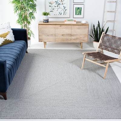 SAFAVIEH Handmade Braided Country Casual Lavada Rug