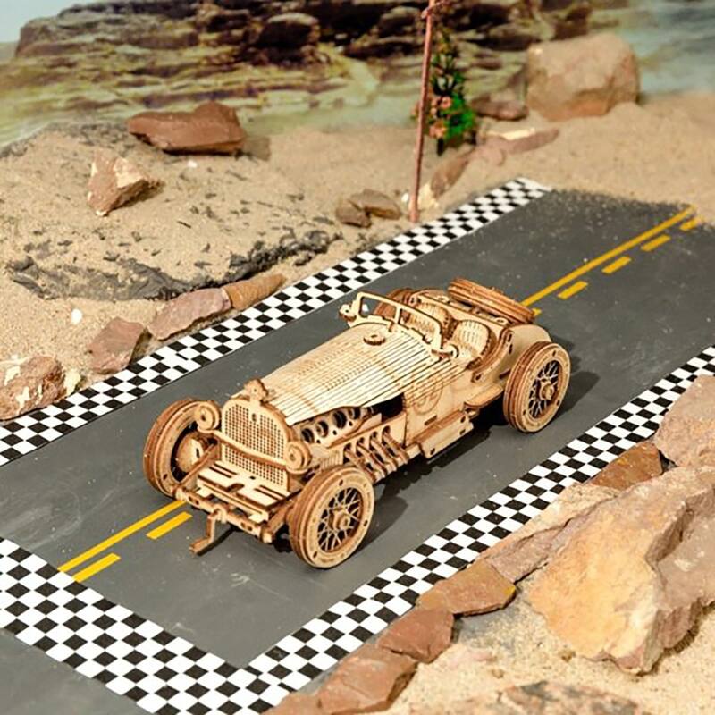 DIY 3D Puzzle - V8 Grand Prix Car - 220pcs