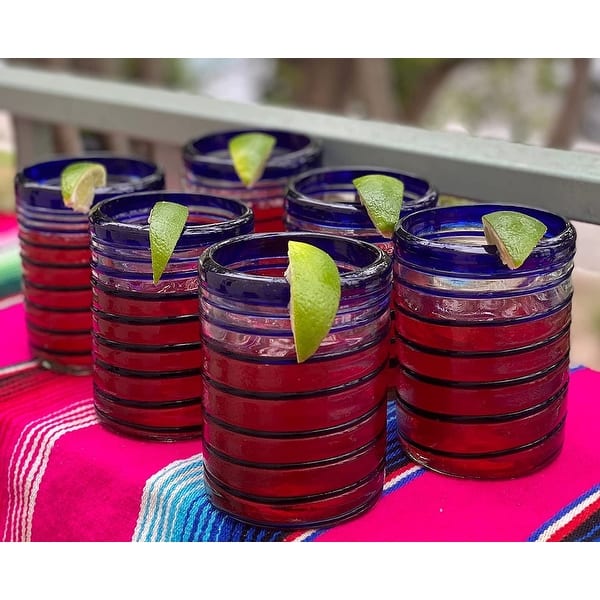 https://ak1.ostkcdn.com/images/products/is/images/direct/471d83eb38e92cae3ee0678a3ec00c30d8f21cec/Dos-Sue%C3%B1os-Hand-Blown-Mexican-Drinking-Glasses---Set-of-6-Tumbler-Glasses-with-Blue-Spiral-Design-%2810-oz-each%29.jpg?impolicy=medium