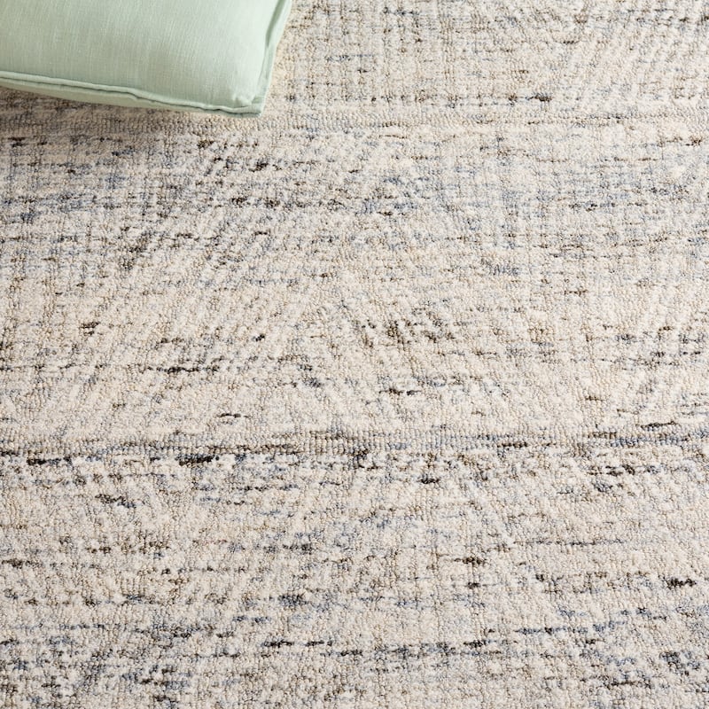 SAFAVIEH Handmade Abstract Jirina Wool Rug