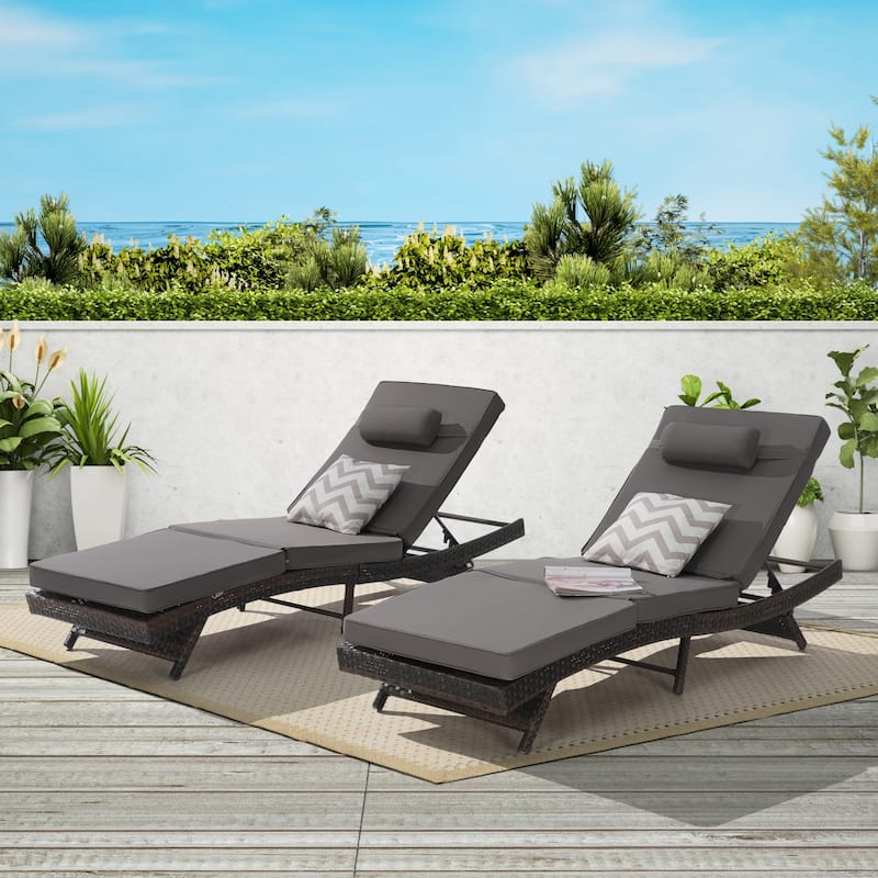 Wicker Lounge Chair Lawn Sunbathing Chairs Set of 2