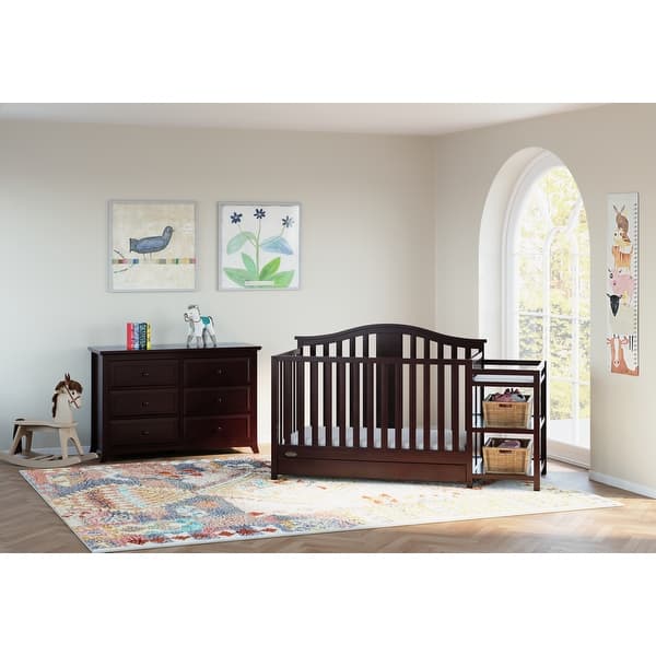 Graco Solano 4in1 Convertible Crib and Changer with Drawer Converts