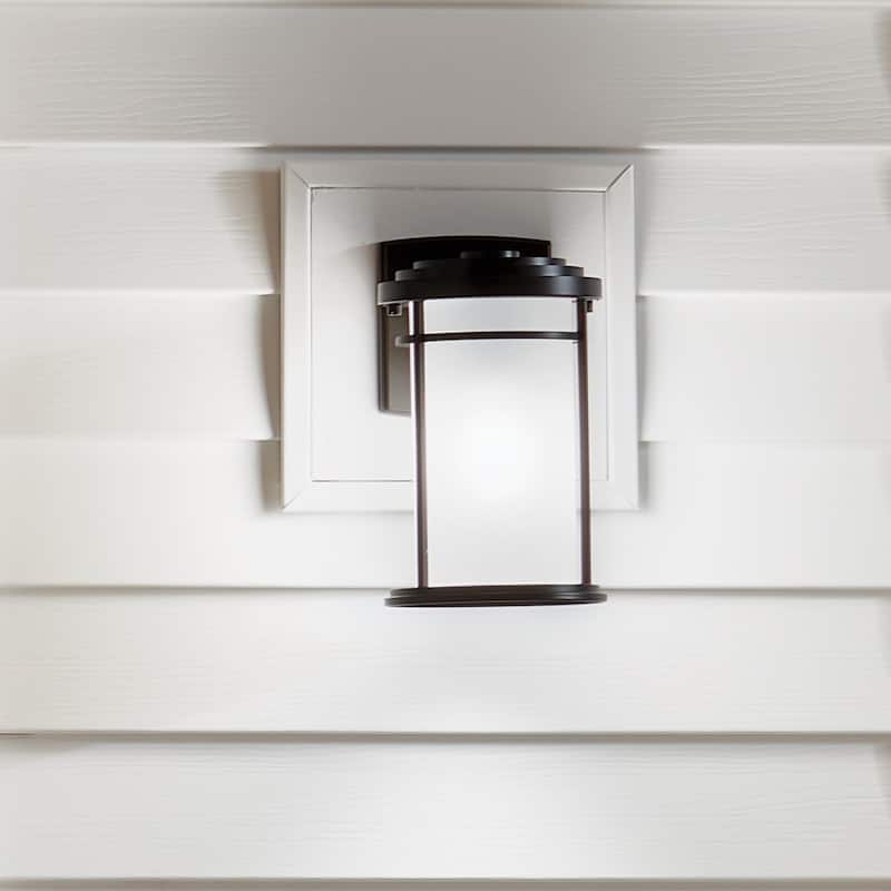 Kichler Lighting Toman Collection 1-light Olde Bronze Outdoor Wall Lantern