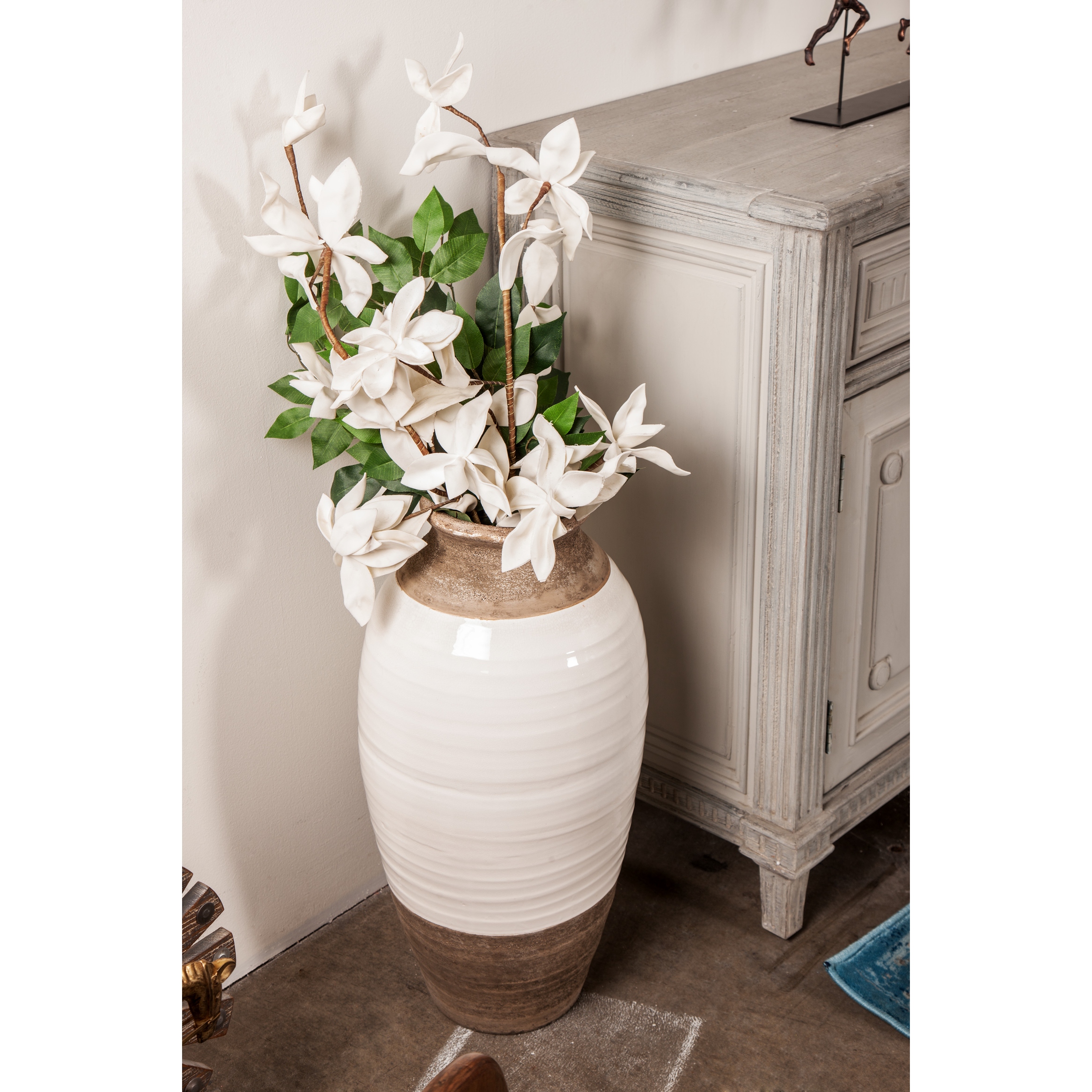Gray vase discount