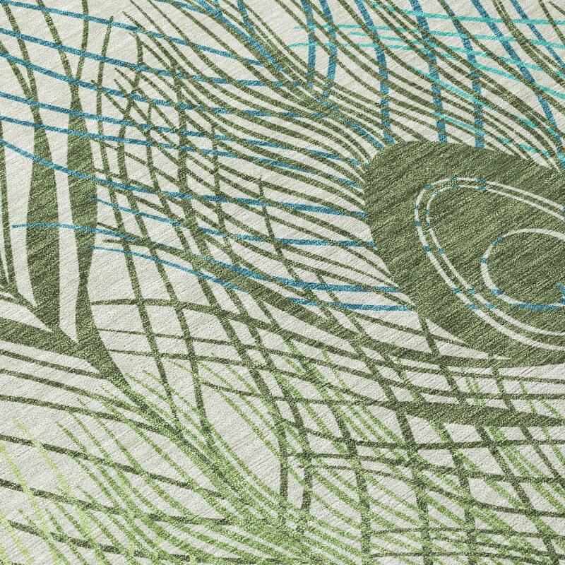Machine Washable Indoor/ Outdoor Modern Peacock Chantille Rug