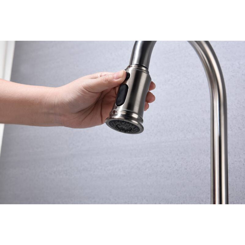 Kitchen Faucet with Pull Out Spraye, High-quality Anti-corrosion and Anti-rust Surface Single Lever Kitchen Faucet