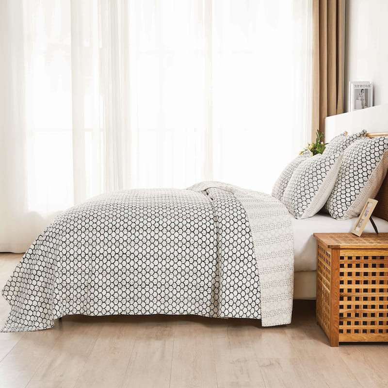 Melange Home Hand Stitched Scallop Block Print Kantha Coverlet and Shams