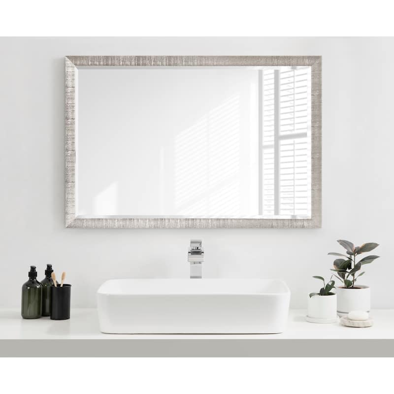 Kate and Laurel Reyna Rectangle Wall Mirror