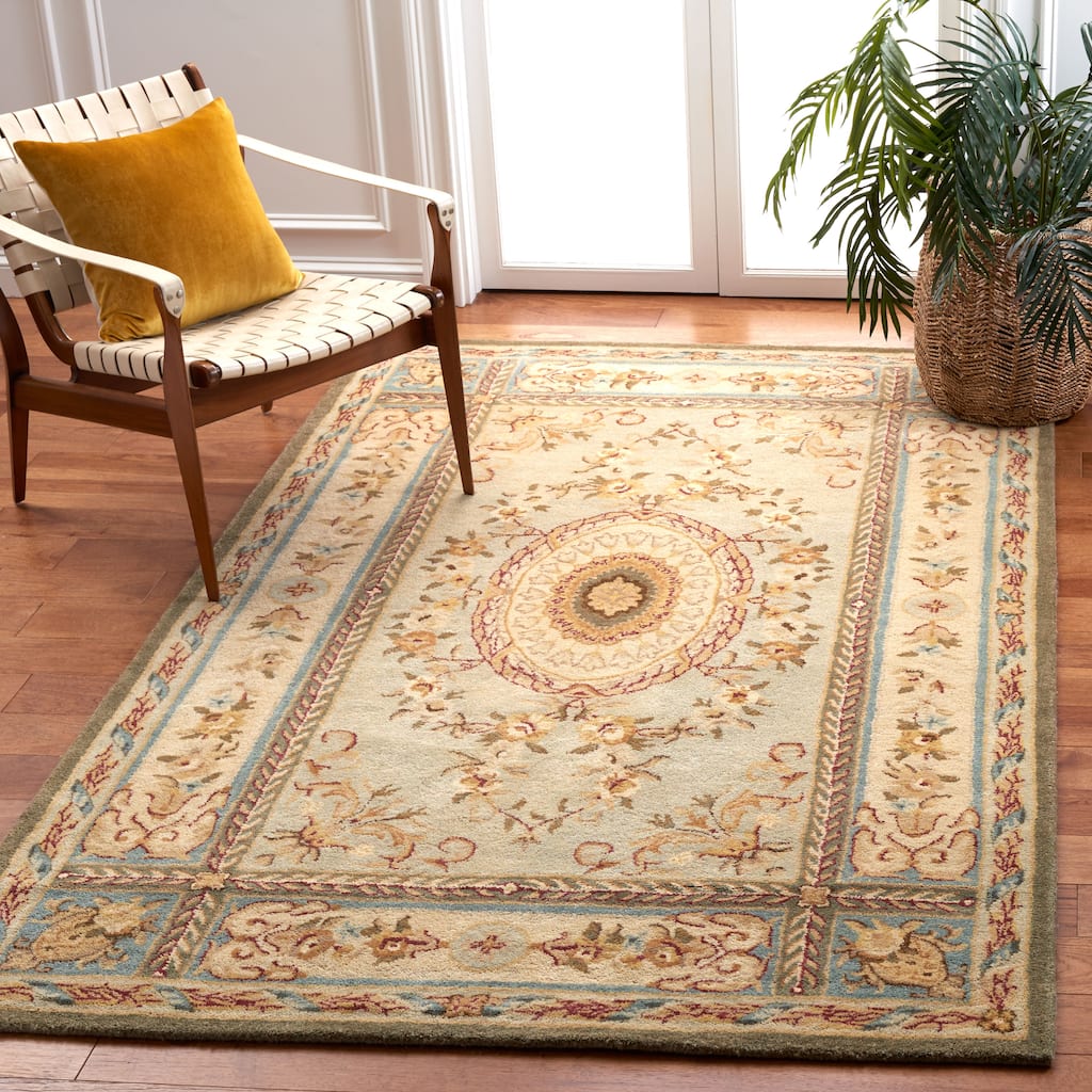 SAFAVIEH Handmade Bergama Mirjami Oriental Hand-spun Wool Rug