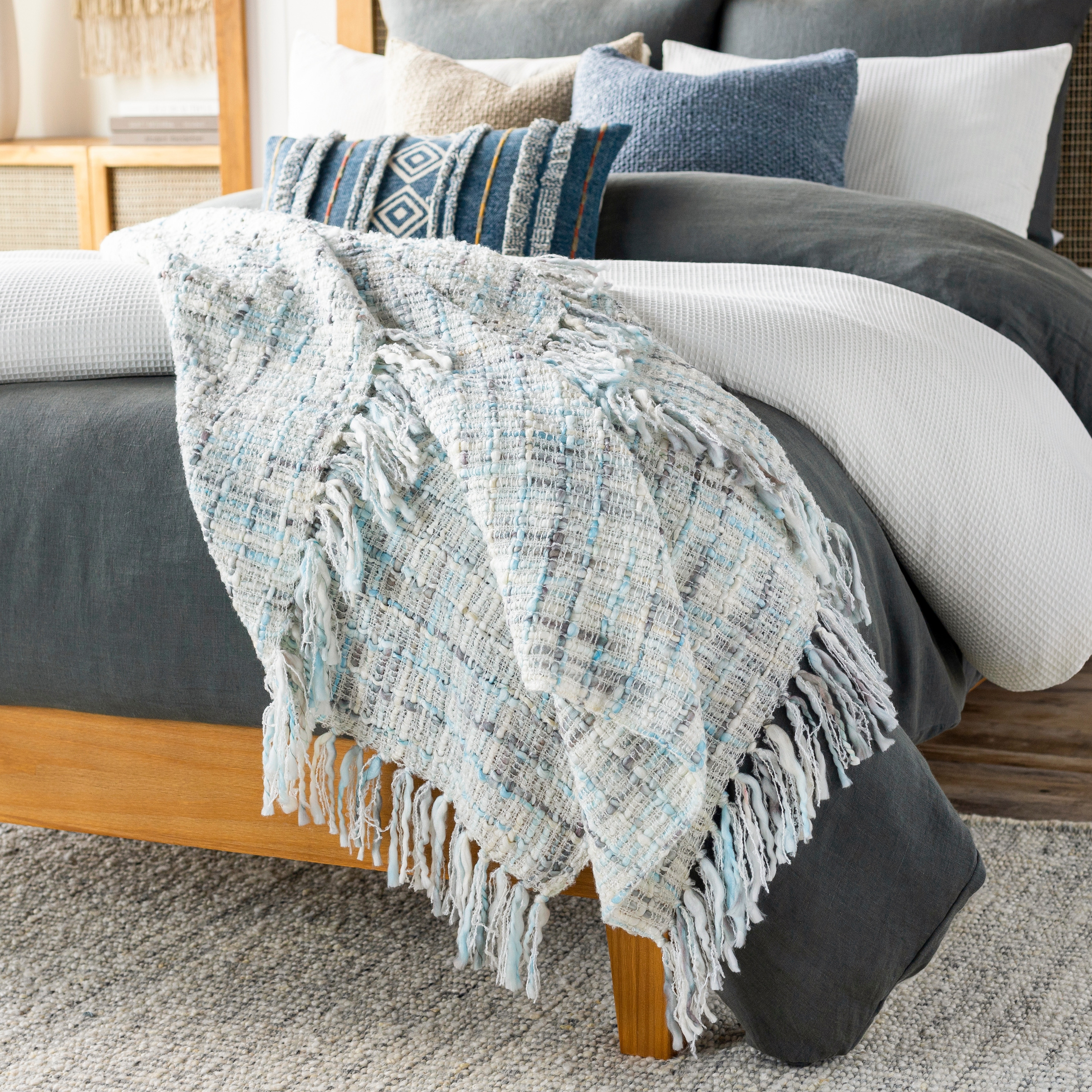 Ugg top redding comforter