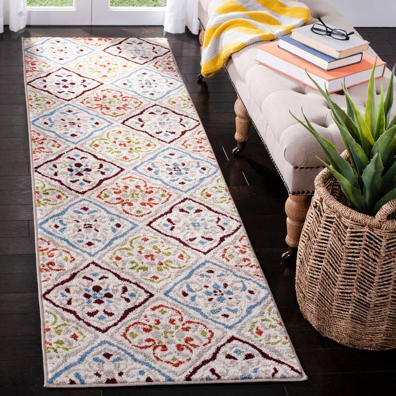 SAFAVIEH Sagamore Noura Modern Tribal Rug