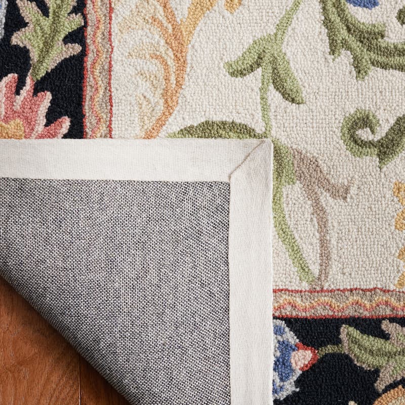 SAFAVIEH Handmade Chelsea Mahvash Floral Wool Rug
