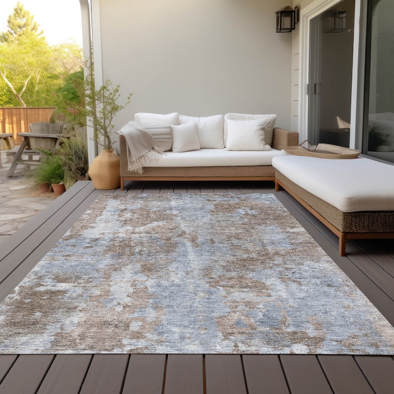 Machine Washable Indoor/ Outdoor Modern Ombre Chantille Rug