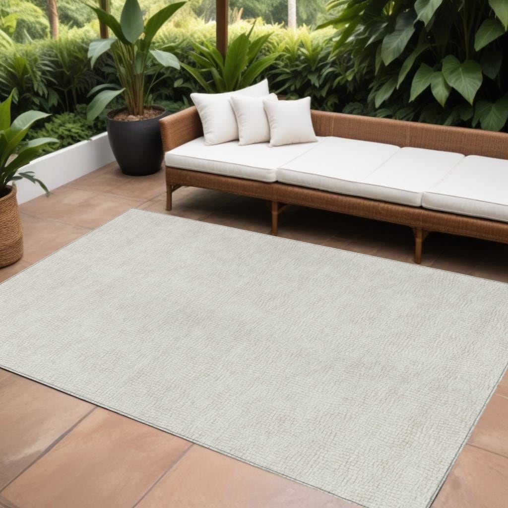 HomeRoots Geometric Transitional Rectangle Outdoor Rug