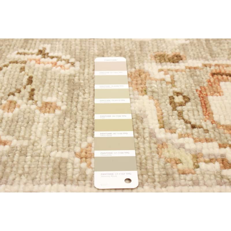 ECARPETGALLERY Hand-knotted Jules Serapi Light Khaki Wool Rug - 6'0 x 8'11