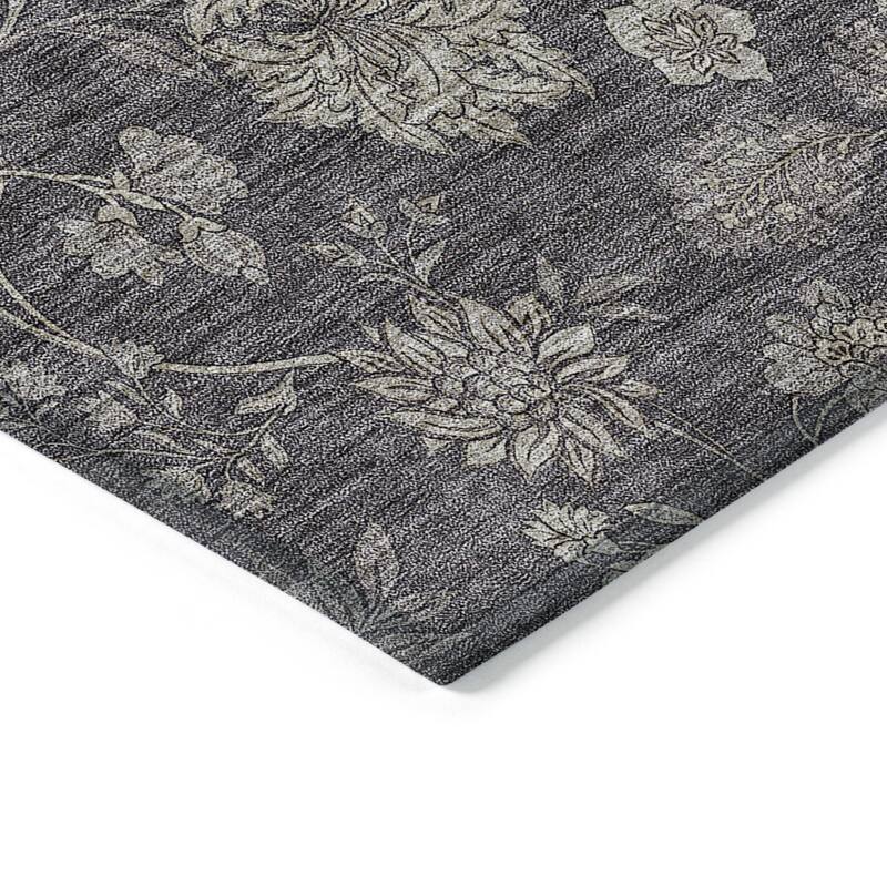 HomeRoots Floral Transitional Rectangle Outdoor Rug