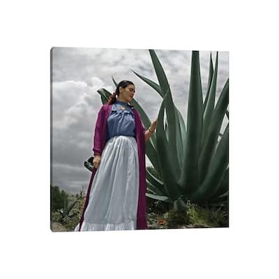 iCanvas "Frida Kahlo (1907-1954)" by Toni Frissell Canvas Print