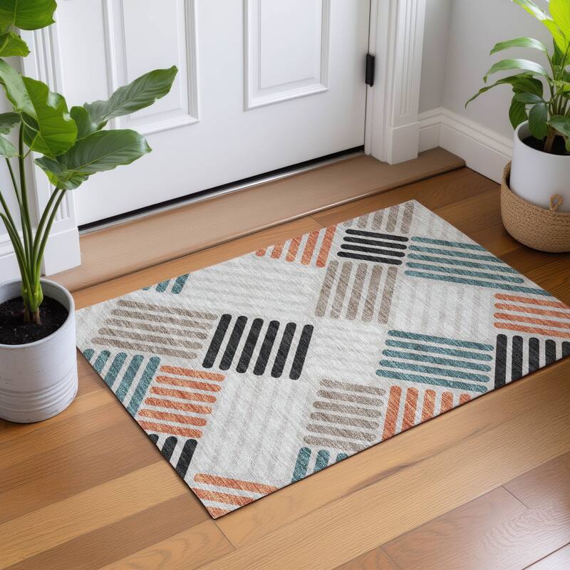 Machine Washable Indoor/ Outdoor Modern Weave Chantille Rug