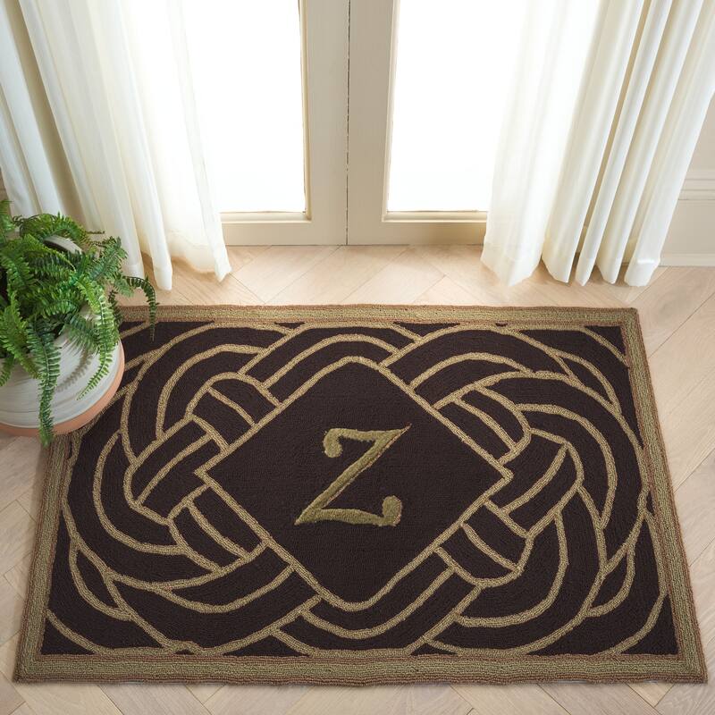 SAFAVIEH Hand-hooked Monogram M Chocolate Rug