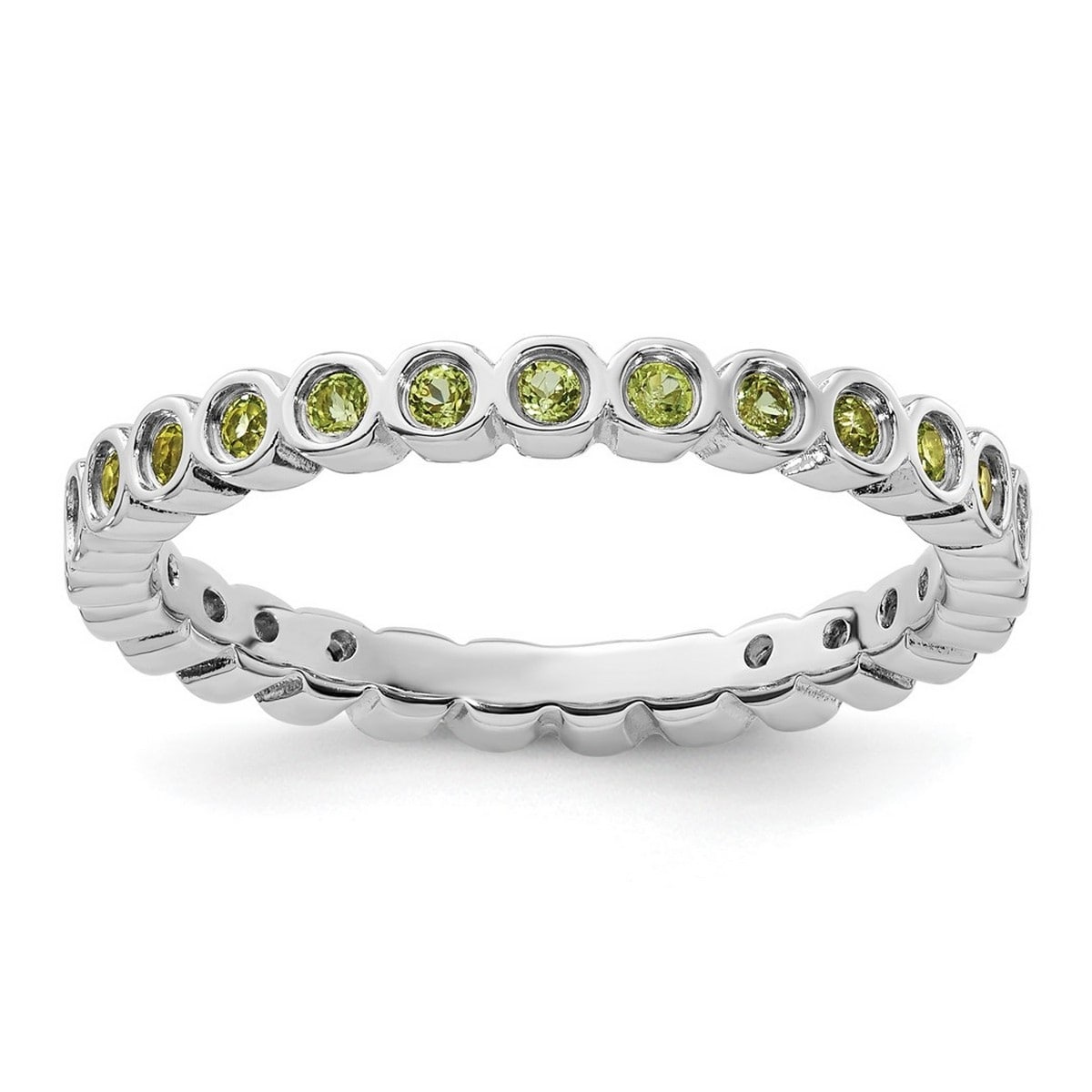 Curata 925 Sterling Silver Bezel Patterned Peridot Ring