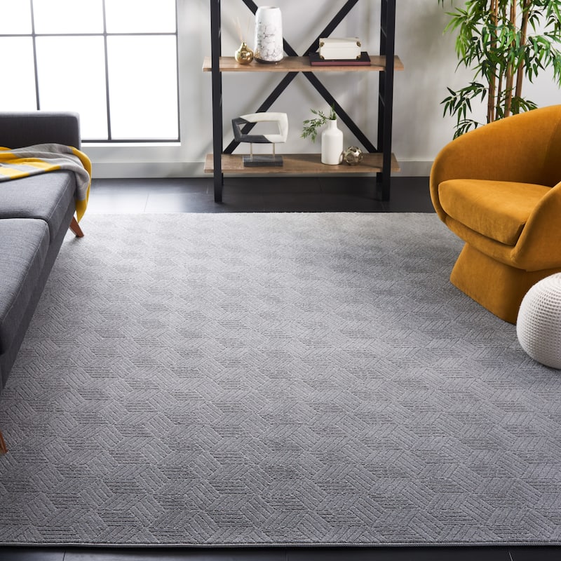 SAFAVIEH Plain and Solid Cathryn Geometric Rug - 5'3" x 7'6" - Grey