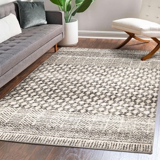 Orian Rugs Adagio Arrowhead Global Stain Resistant Area Rug - Bed Bath ...