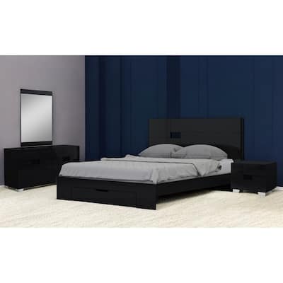 HomeRoots Four Piece Black Solid Wood Bedroom Set With Mirror
