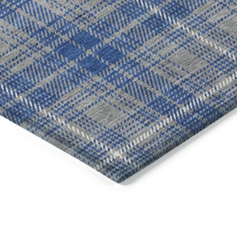 HomeRoots Plaid Transitional Rectangle Outdoor Rug