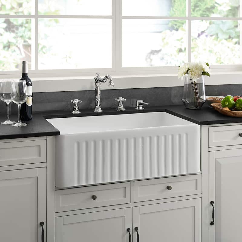 Swiss Madison Limoges 30 x 18 Ceramic, Farmhouse Kitchen Sink with Apron - 18.5" x 30.5" x 10.5"