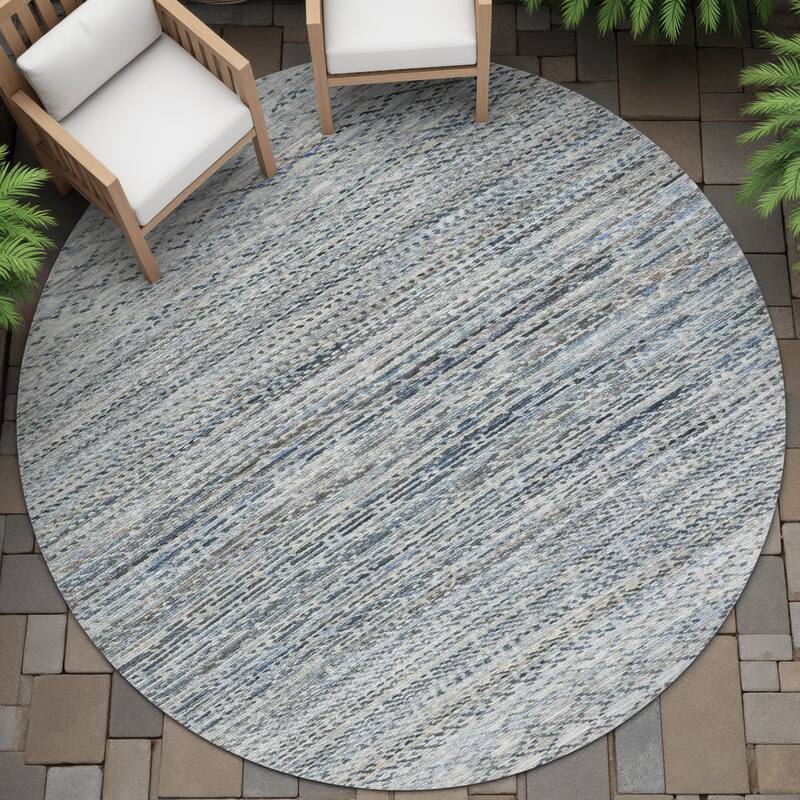 Machine Washable Indoor/Outdoor Modern Trellis Chantille Rug - Linen - 8' x 8'