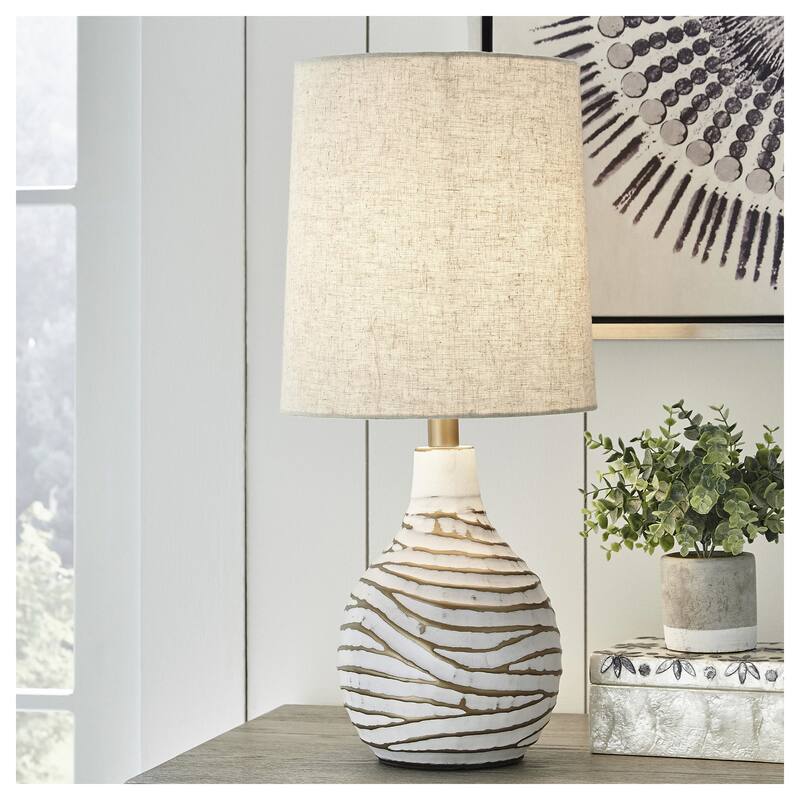 Aleela Contemporary White/Gold Textured Metal Lamp - 21.5" H - 21.5" H - White/Gold Finish