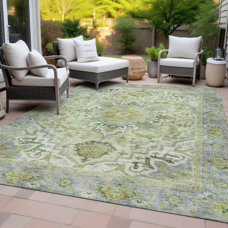 Machine Washable Indoor/Outdoor Traditional Vintage Chantille Rug