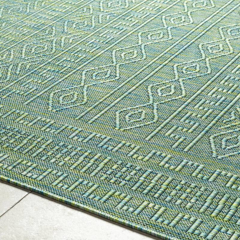 Livabliss Terrace Transitional Moroccan Area Rug
