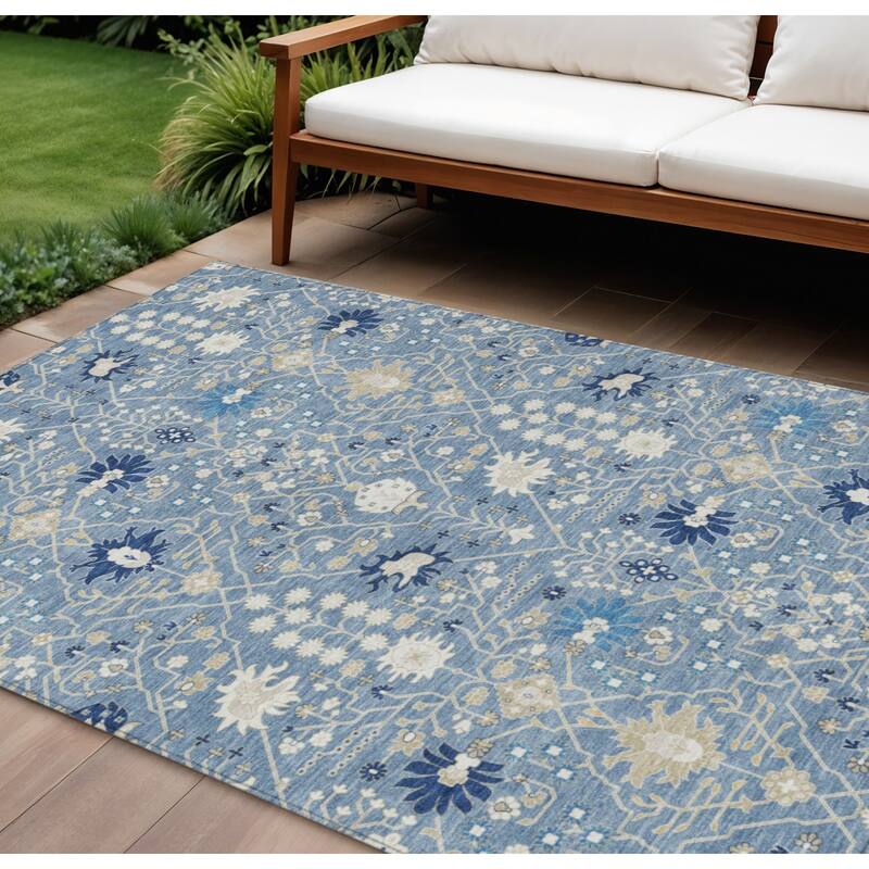 HomeRoots Oriental Traditional Rectangle Outdoor Rug - 10' X 14'