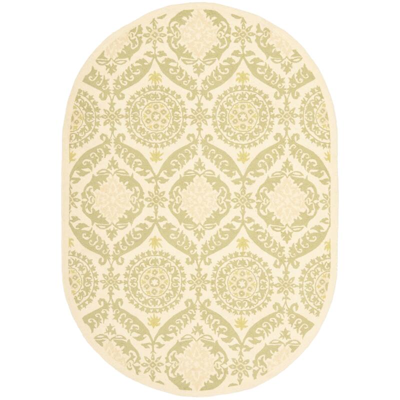 SAFAVIEH Handmade Chelsea Nazeli French Country Wool Rug - 7'6" x 9'6" Oval - Beige/Green - Runner/Oval