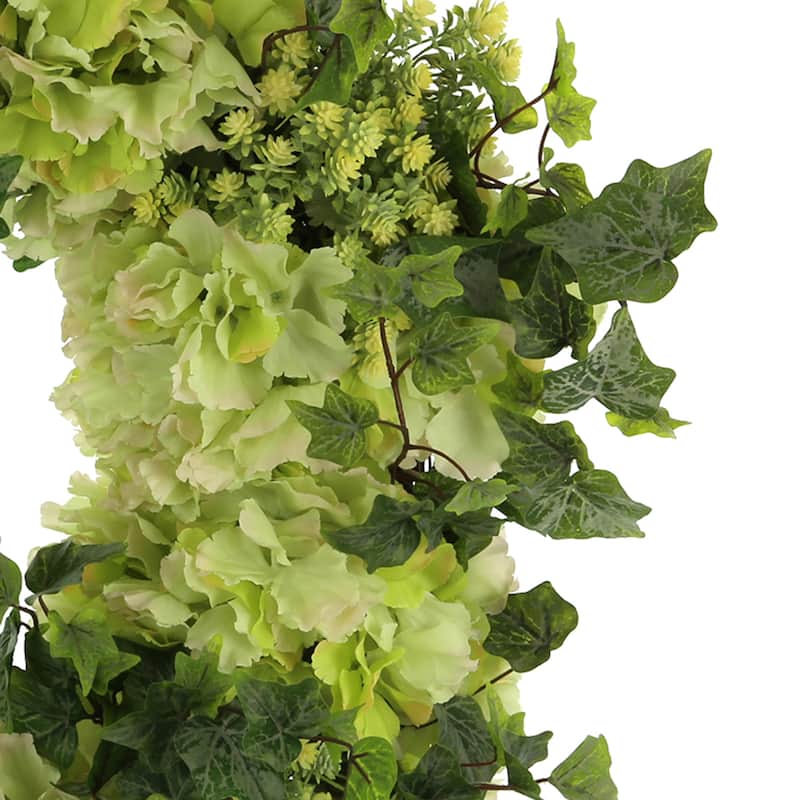 31" Wreath with Hydrangeas and Sedum