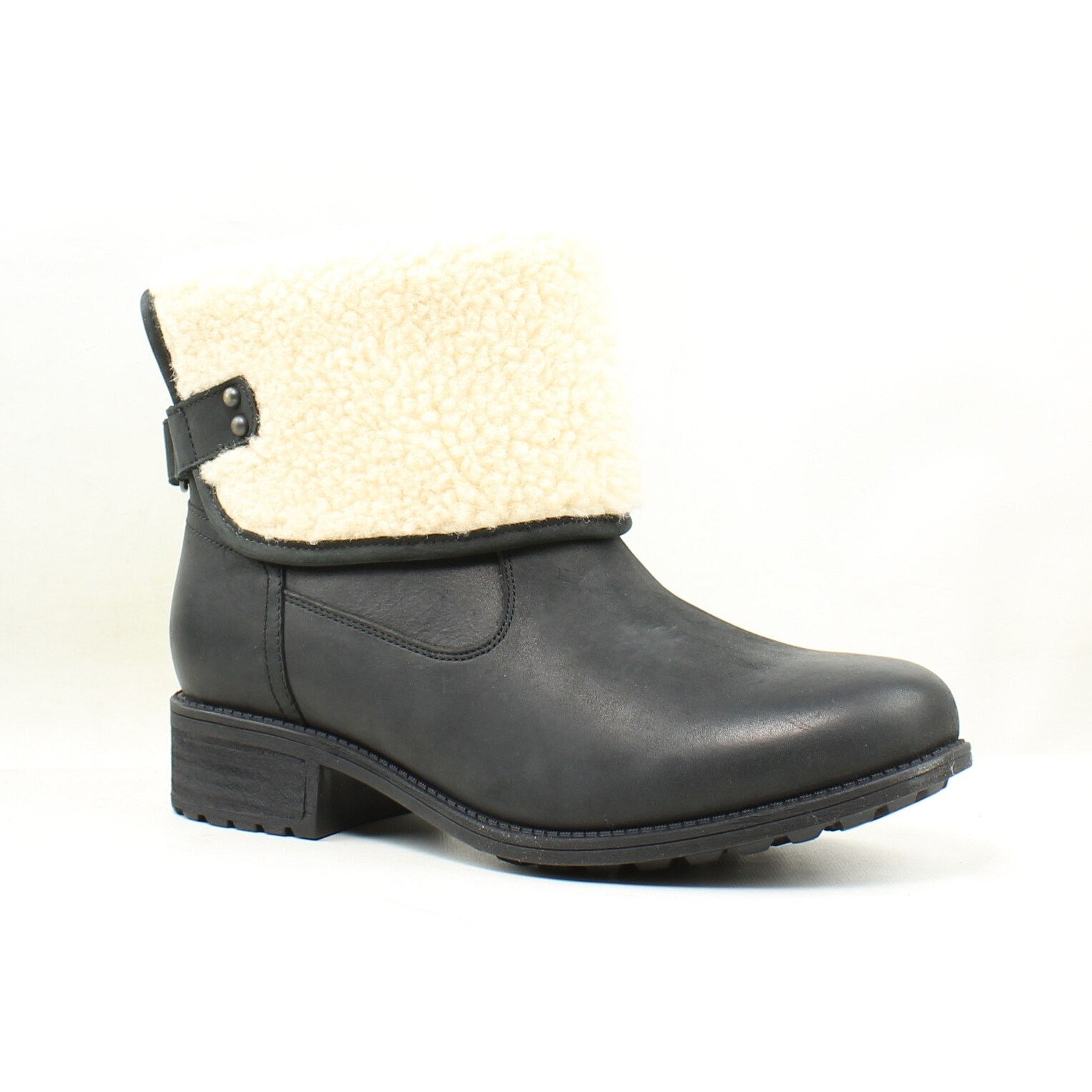 black ugg boots size 11