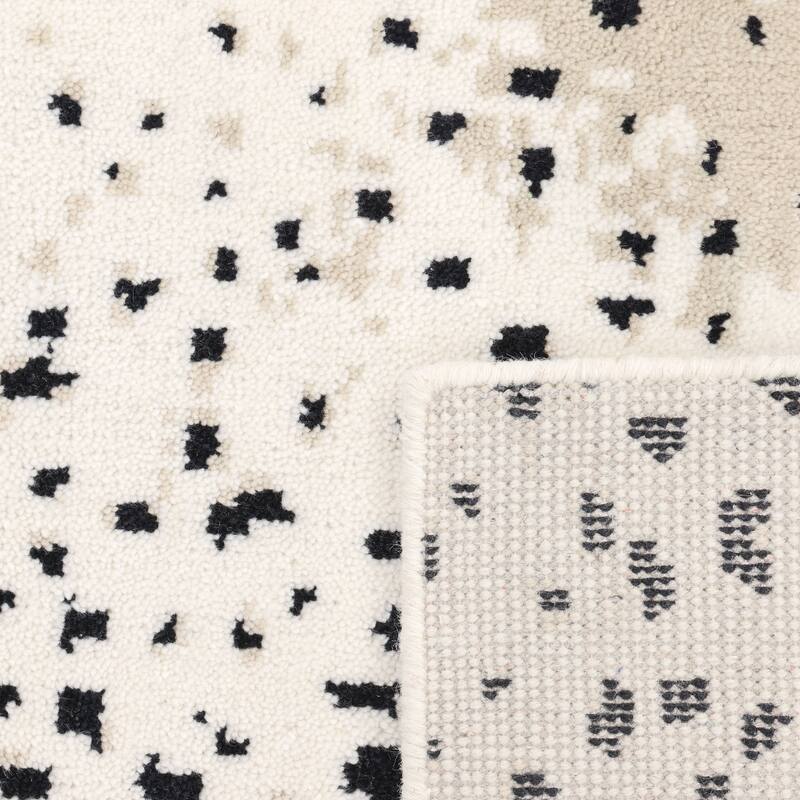 Overton Handmade Modern Contemporary Animal Print Area Rug