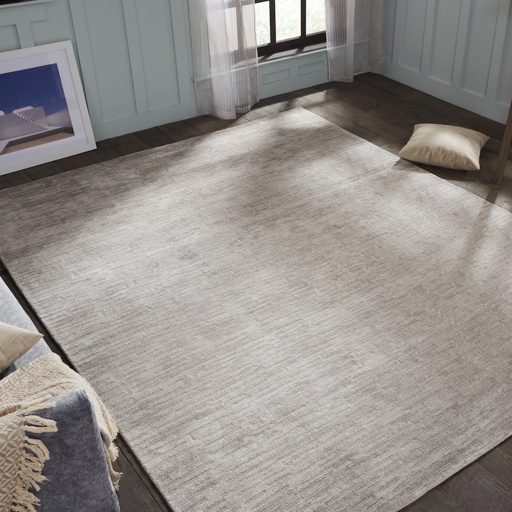 Handmade Linear Pattern Area Rug