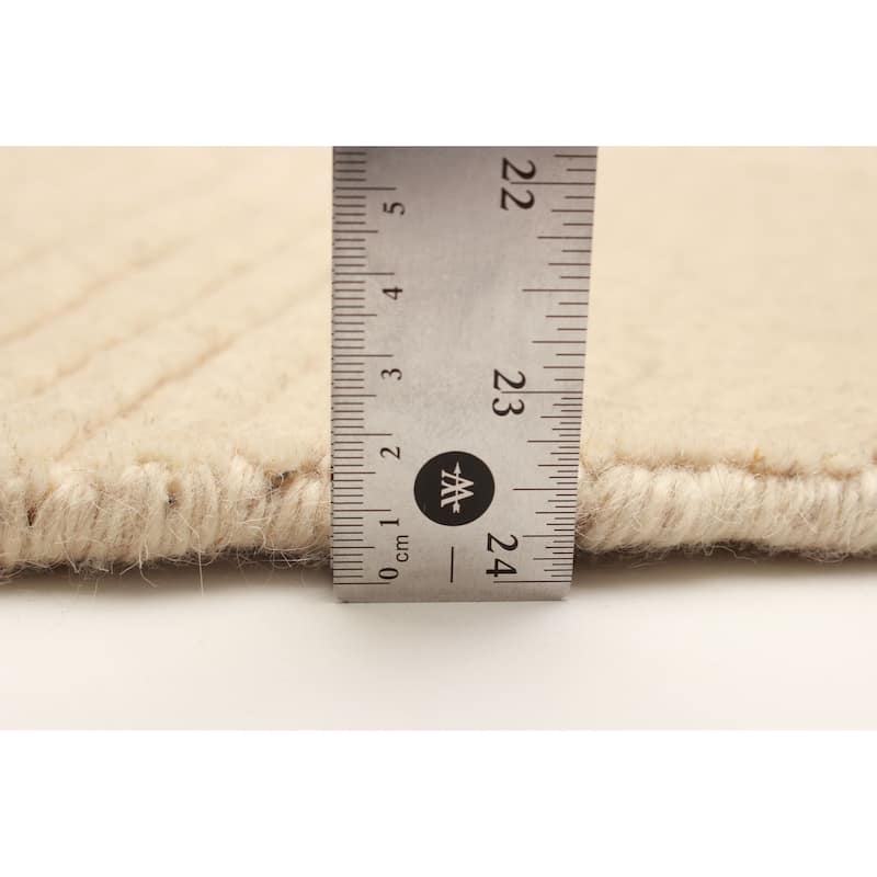Kashkuli Gabbeh Beige Rug 5'4" x 5'4" - 5'4 x 5'4