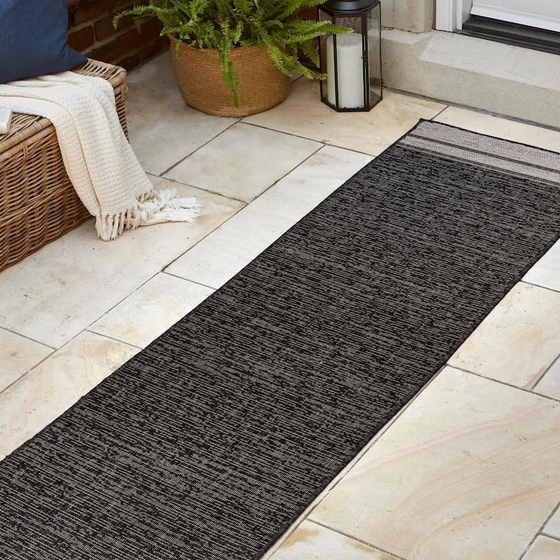 JONATHAN Y Darcy Modern Minimalist Mingled Solid Black/Cream Indoor/Outdoor Area Rug