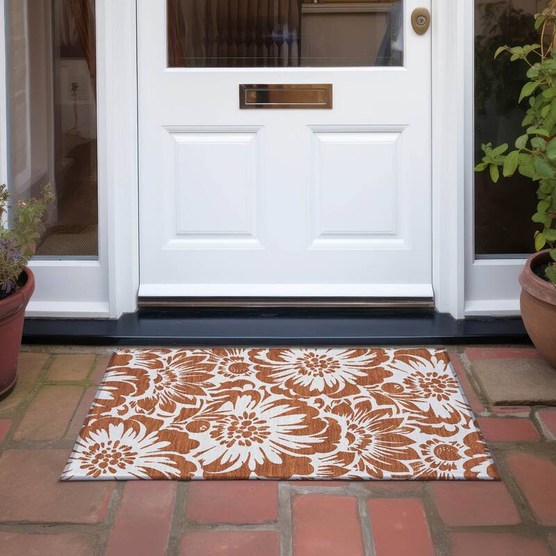 Machine Washable Indoor/ Outdoor Whimsy Floral Chantille Rug - Paprika - 1'8" x 2'6"