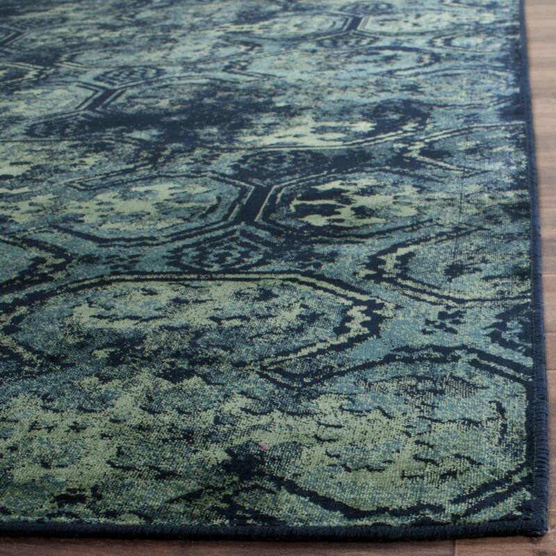 SAFAVIEH Vintage Distressed Boho Temma Oriental Rug