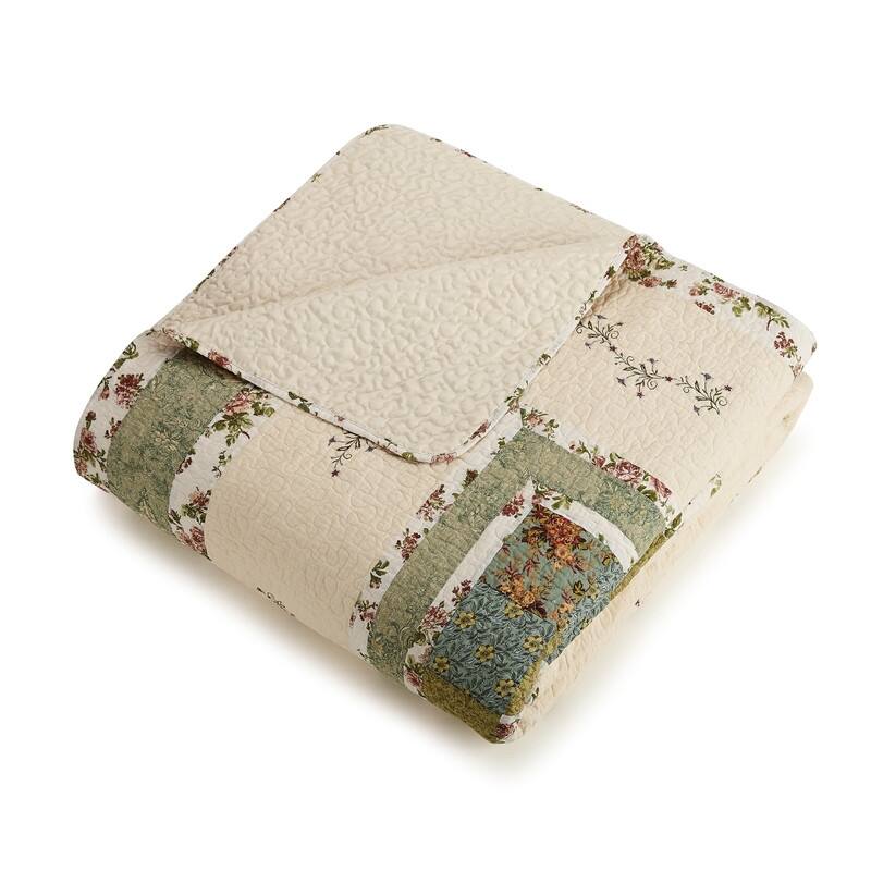 Olivia Embroidered 3-Piece Quilt Set