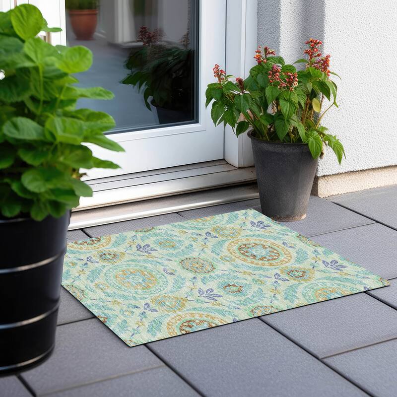 Machine Washable Indoor/ Outdoor Chantille Boho Suzani Rug - Mint - 1'8" x 2'6"