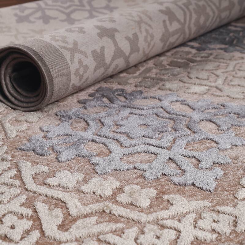 Superior Floral Medallion Sculpted High-Low Pile Polyester Area Rug