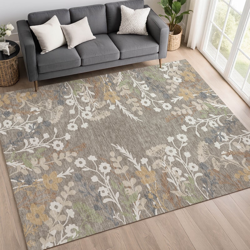 Machine Washable Indoor/ Outdoor Floral Border Chantille Rug