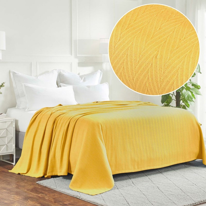 Superior Metro Zig-Zag Chevron All-Season Bedding Cotton Blanket - California King - Gold