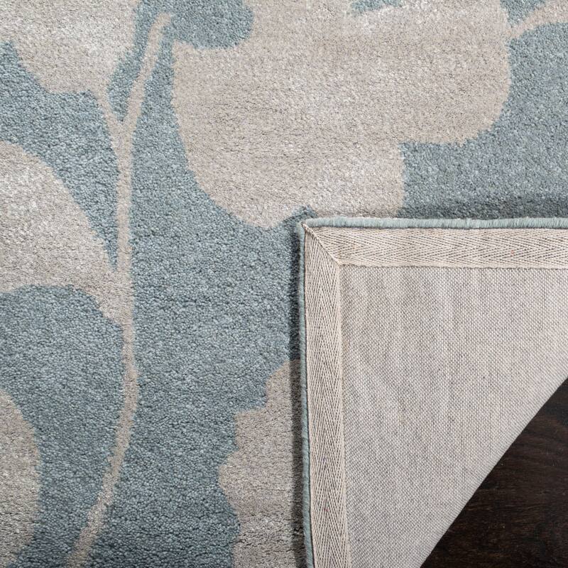 SAFAVIEH Handmade Soho Kaylyn Floral N.Z. Wool Rug